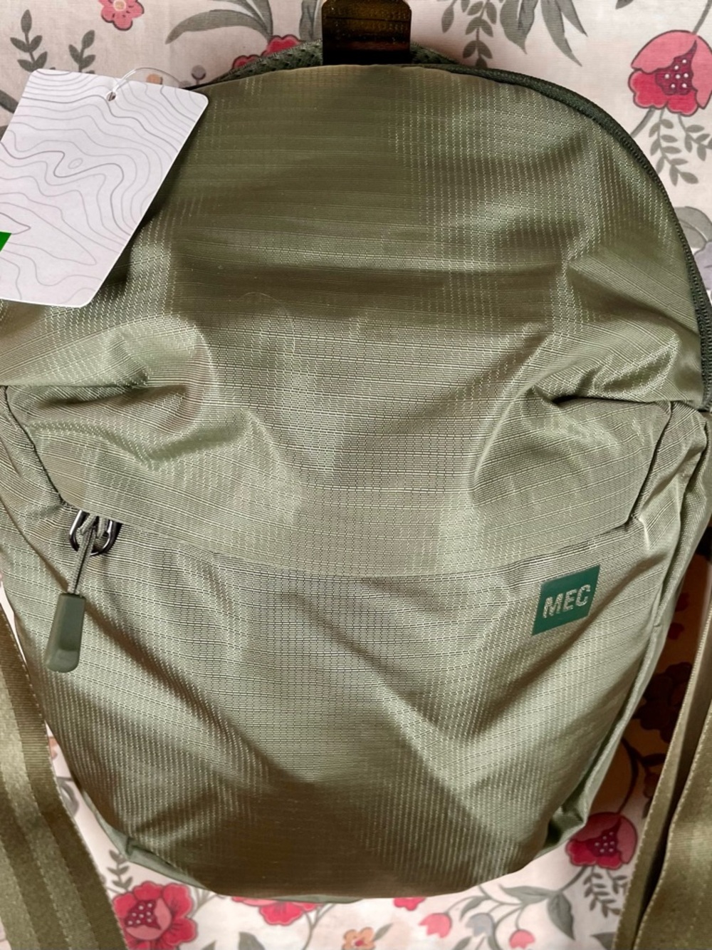 MEC Interval Carryall Messenger Bag Olive green. Unisex